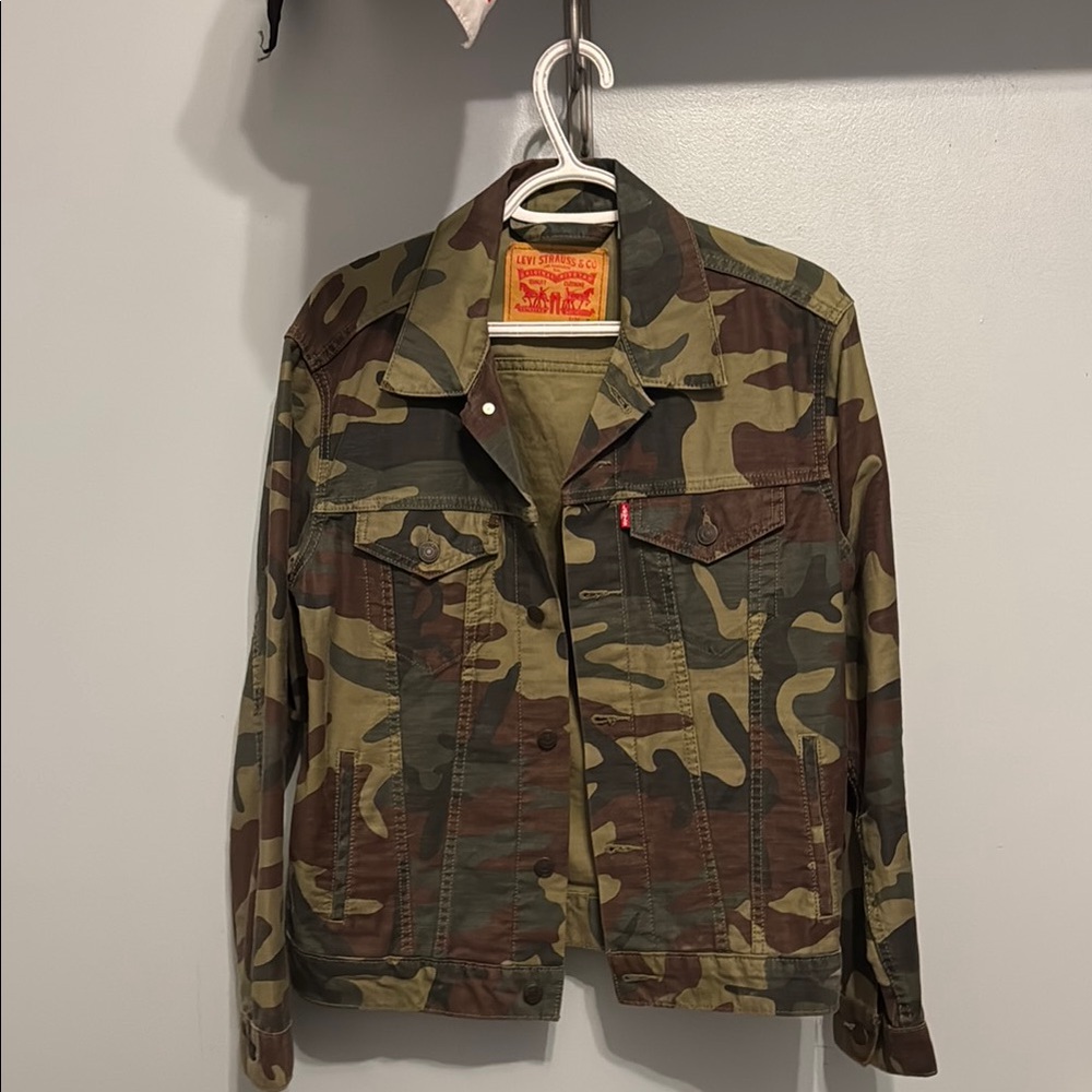 Levi's Camouflage Jacket